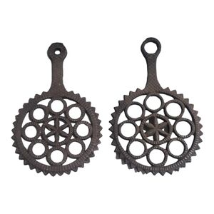 ⏳️Vintage⏳️ Cast Iron Trivet Round Pot Holders / Tea Warmer Set